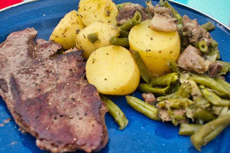 Bphnengemüse mit Wildschwein Steak